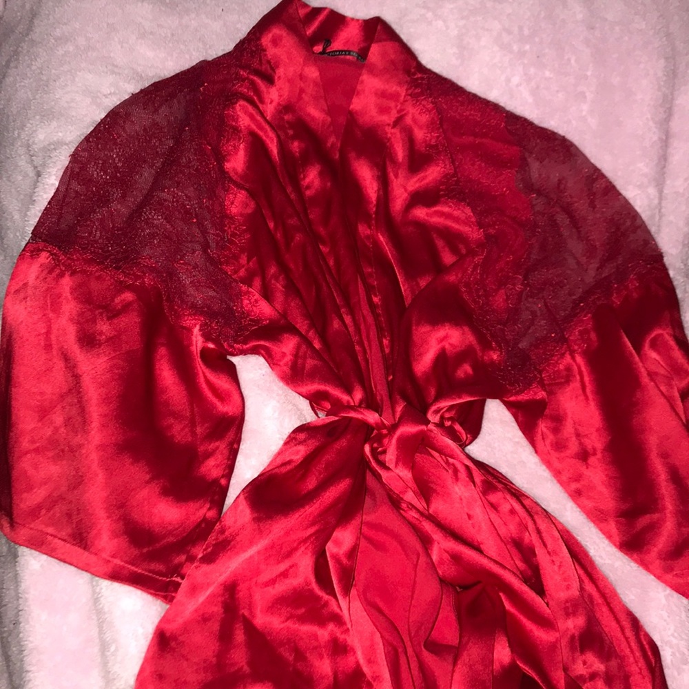 Victoria’s Secret Satin Lace Robe